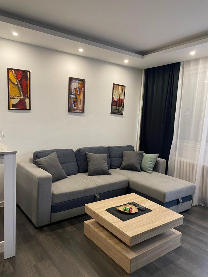 Apartman Mici Ni Exterior foto